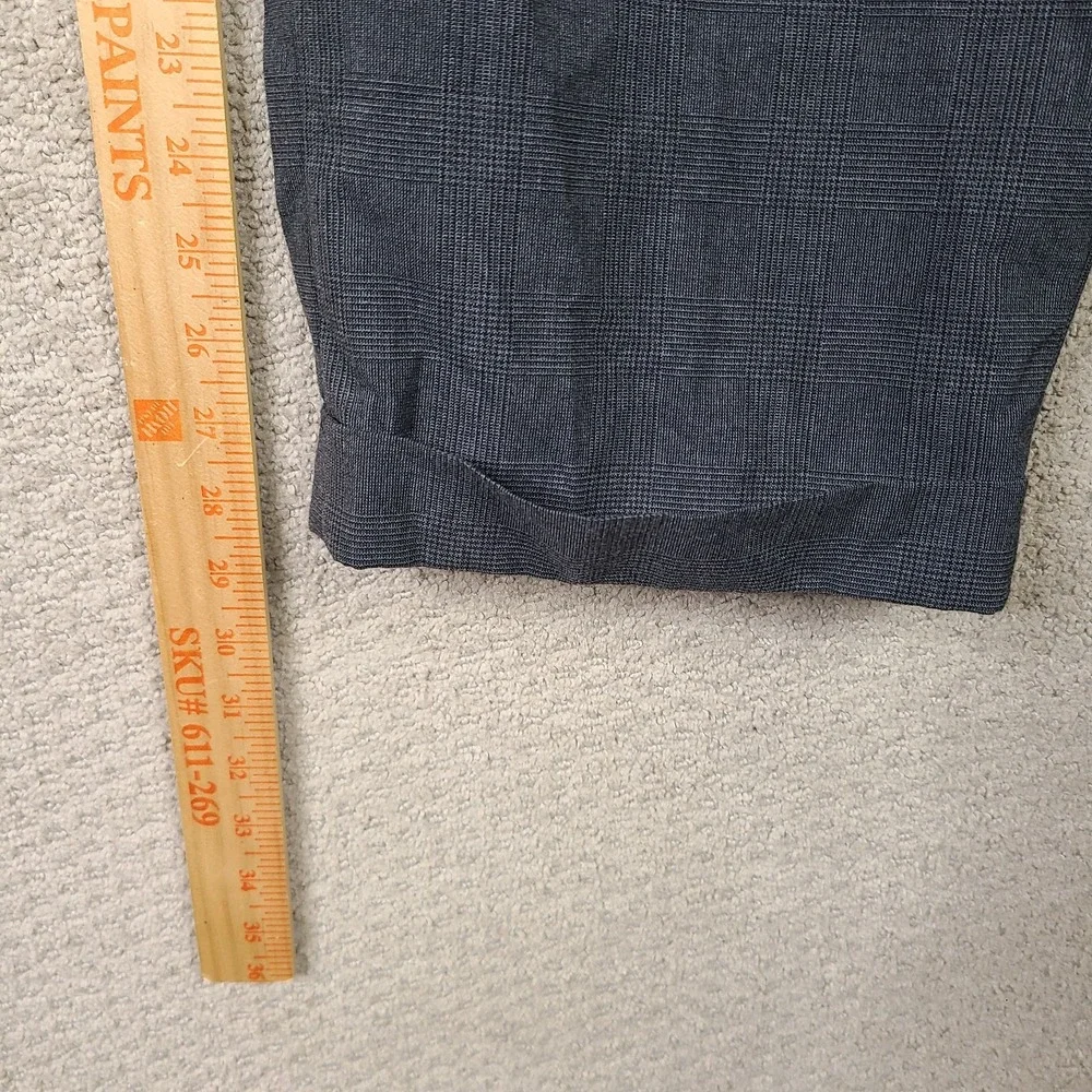 Stafford Pants Mens 38x29‎ (36x29) Gray Plaid Pleated Trouser Polyester Blend